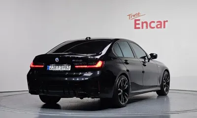 BMW 3-Series 2023, 77320 км, за 34806.87 USD