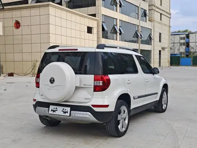 Skoda Yeti 2015, 170000 км, за 4677.87 USD
