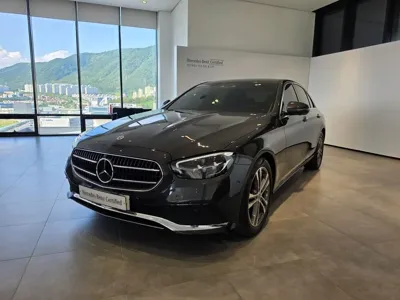 Mercedes-Benz E-Class · 2023 год