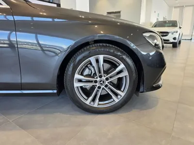 Mercedes-Benz E-Class 2023, 21556 км, за 28226.34 USD