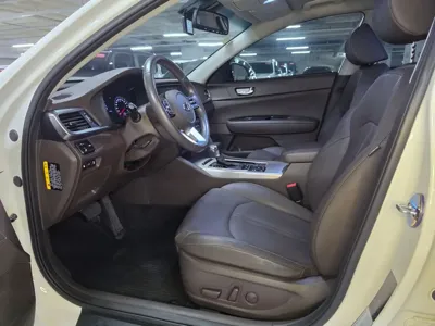 Kia K5 2019, 71693 км, за 11093.61 USD - фото 8