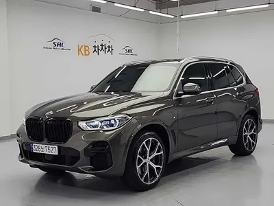 BMW X5 · 2023 год