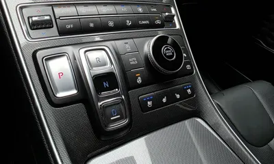 Hyundai Santafe 2022, 22621 км, за 18442.64 USD - фото 9