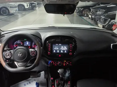 Kia Soul 2020, 140996 км, за 6820.27 USD - фото 7