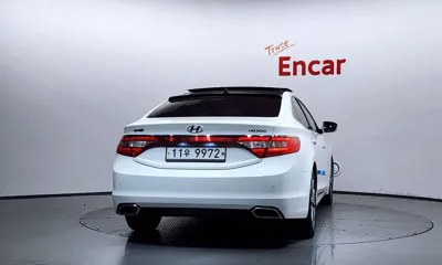 Hyundai Grandeur 2016, 142015 км, за 4982.86 USD - фото 4