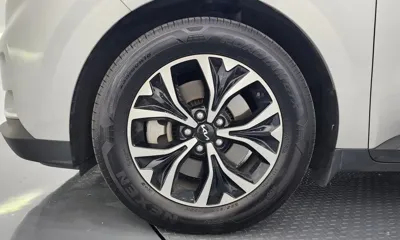 Kia Canival 2023, 160493 км, за 12825.58 USD