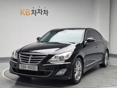 Hyundai Genesis · 2012 год
