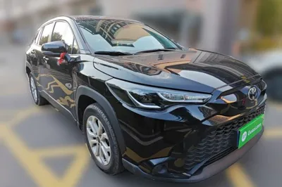 Toyota Frontlander 2022, 68900 км, за 10973 USD