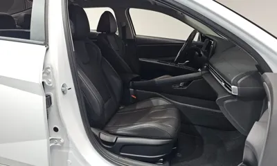 Hyundai Avante 2026, 4426 км, за 15309.45 USD - фото 12