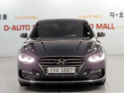 Hyundai Grandeur 2017, 53329 км, за 10174.61 USD