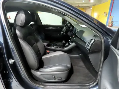 Hyundai Grandeur 2017, 53329 км, за 10174.61 USD - фото 11