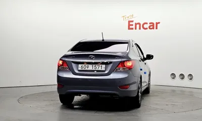 Hyundai Accent 2014, 90741 км, за 3907.01 USD