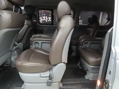 Hyundai Starex 2019, 143592 км, за 16913.88 USD - фото 11