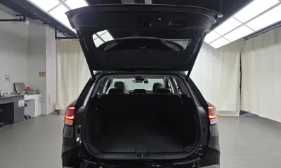 Kia Sportage 2022, 56863 км, за 14267.11 USD - фото 16