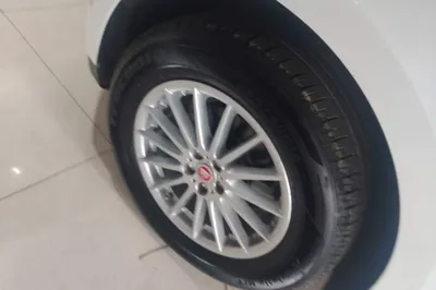 Jaguar F-Pace 2018, 124500 км, за 13560 USD - фото 10