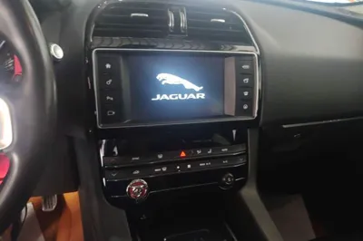 Jaguar F-Pace 2018, 124500 км, за 13560 USD - фото 15