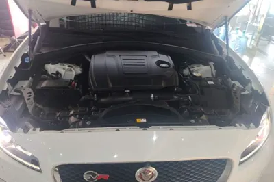 Jaguar F-Pace 2018, 124500 км, за 13560 USD - фото 24