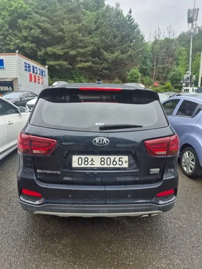 Kia Sorento 2018, 212487 км, за 7293.09 USD
