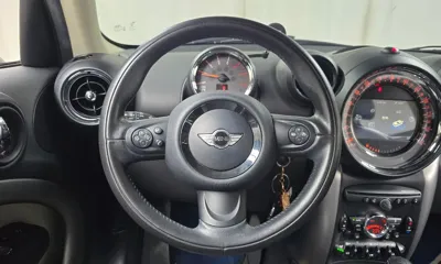 MINI Countryman 2016, 66948 км, за 6213.65 USD - фото 13
