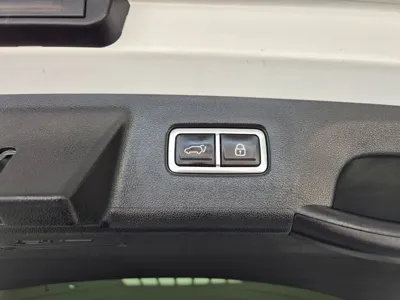 Kia Sorento 2021, 105787 км, за 15688.59 USD - фото 18