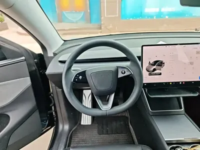 Tesla Model Y 2025, 25500 км, за 32901.07 USD - фото 7