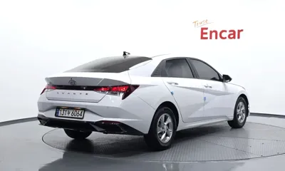 Hyundai Avante 2021, 37566 км, за 11703.11 USD