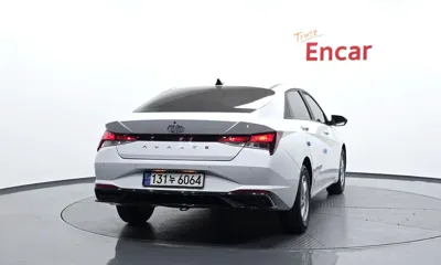 Hyundai Avante 2021, 37566 км, за 11703.11 USD