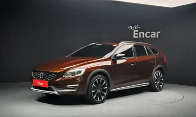 Volvo V60 · 2016 год