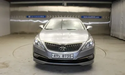 Hyundai Grandeur 2015, 210917 км, за 2801.3 USD