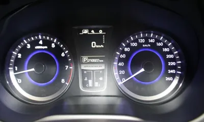 Hyundai Grandeur 2015, 210917 км, за 2801.3 USD - фото 8