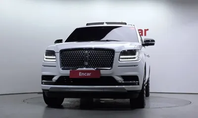 Lincoln Navigator 2021, 72727 км, за 31245.9 USD