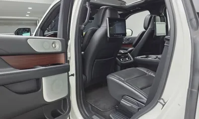 Lincoln Navigator 2021, 72727 км, за 31245.9 USD - фото 12