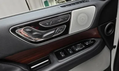 Lincoln Navigator 2021, 72727 км, за 31245.9 USD - фото 27