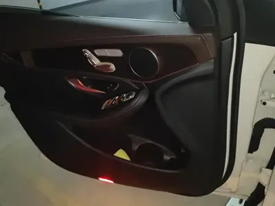 Mercedes-Benz GLC 2018, 67900 км, за 19522.89 USD - фото 7