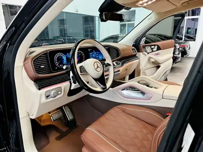 Mercedes-Benz GLS 2024, 35000 км, за 107761.01 USD - фото 6