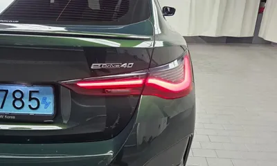 BMW i4 2022, 12832 км, за 33991 USD - фото 23