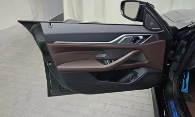 BMW i4 2022, 12832 км, за 33991 USD - фото 24