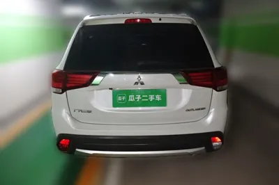 Mitsubishi Outlander 2018, 91400 км, за 7615 USD