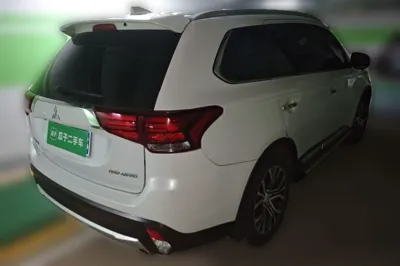 Mitsubishi Outlander 2018, 91400 км, за 7615 USD - фото 6