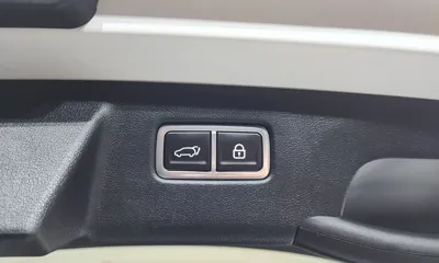 Kia Sorento 2021, 61343 км, за 16723.97 USD - фото 16
