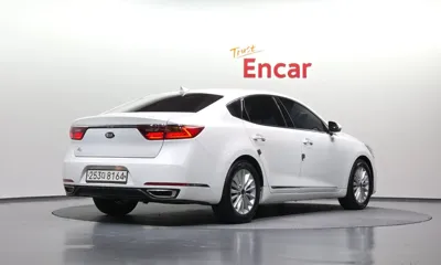 Kia K7 2017, 212215 км, за 6240.65 USD