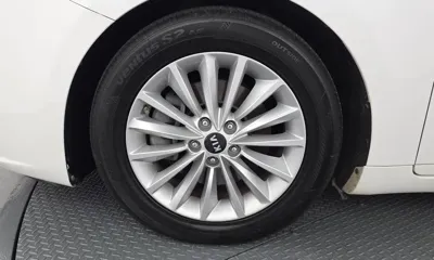 Kia K7 2017, 212215 км, за 6240.65 USD