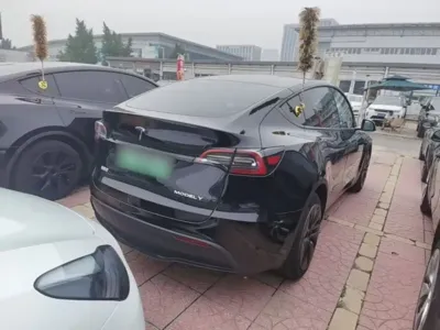 Tesla Model Y 2022, 187399 км, за 22380.38 USD - фото 7