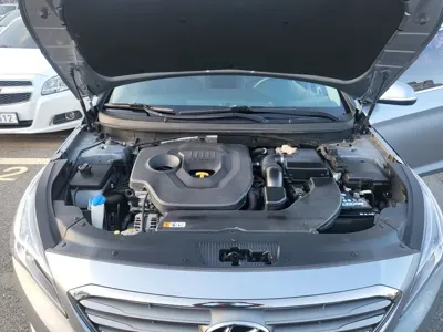 Hyundai Sonata 2017, 109094 км, за 6174.46 USD - фото 14