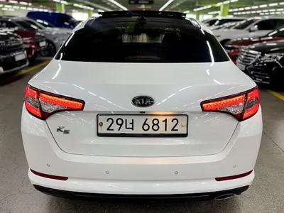 Kia K5 2012, 172513 км, за 2730.29 USD