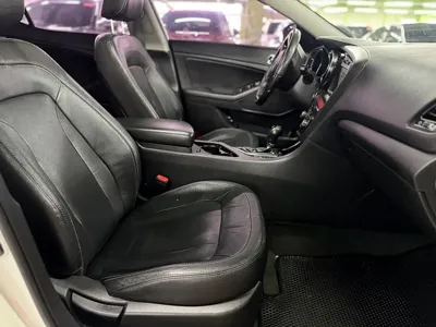 Kia K5 2012, 172513 км, за 2730.29 USD - фото 12