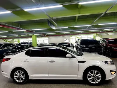 Kia K5 2012, 172513 км, за 2730.29 USD - фото 20