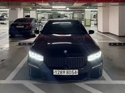 BMW 7-Series 2021, 42000 км, за 42305.69 USD