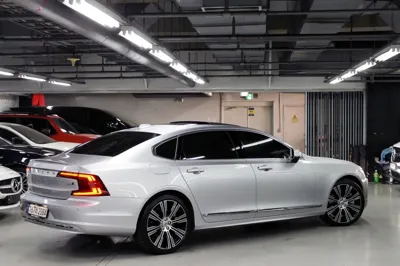Volvo S90 2022, 42000 км, за 24395.03 USD - фото 6