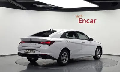 Hyundai Avante 2021, 146429 км, за 7527.79 USD